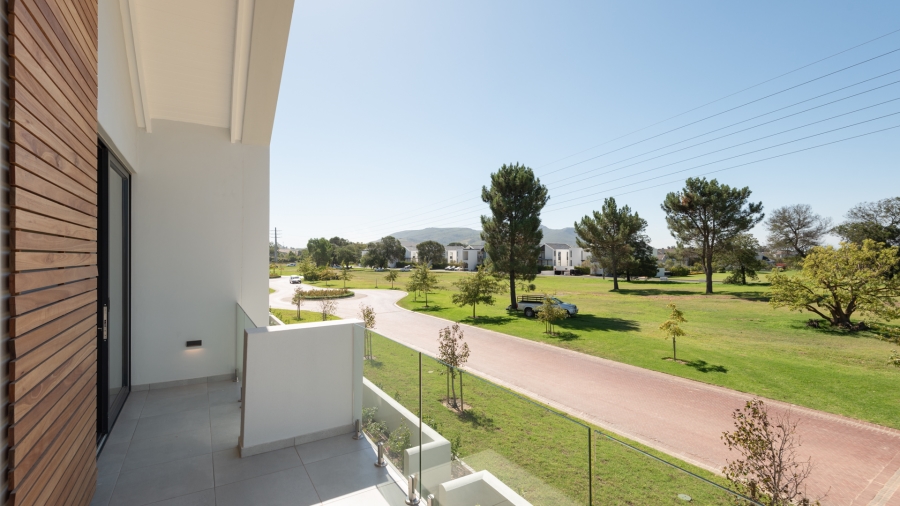 2 Bedroom Property for Sale in Val De Vie Estate Western Cape